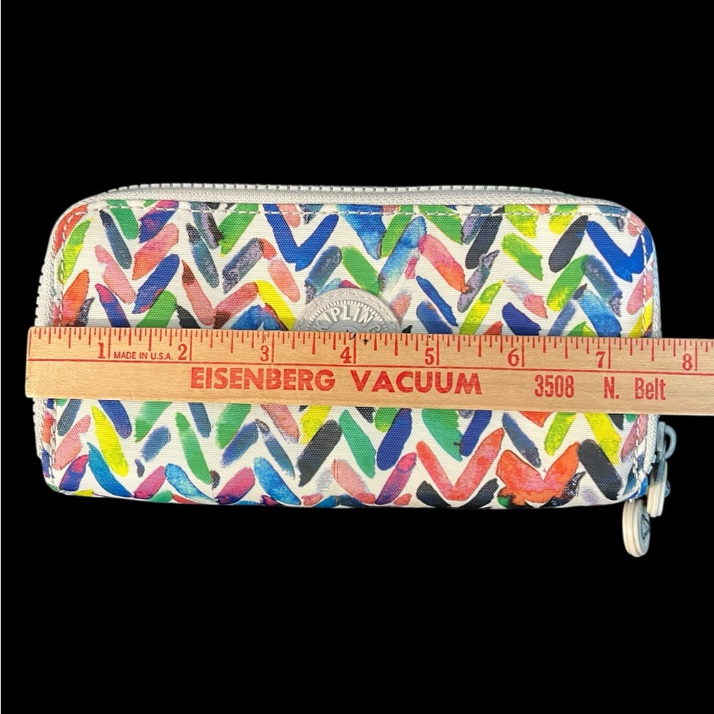 Excellent Pre-Loved Condition Kipling Uzario “Qui… - image 5